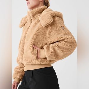 Alo Foxy Sherpa Jacket